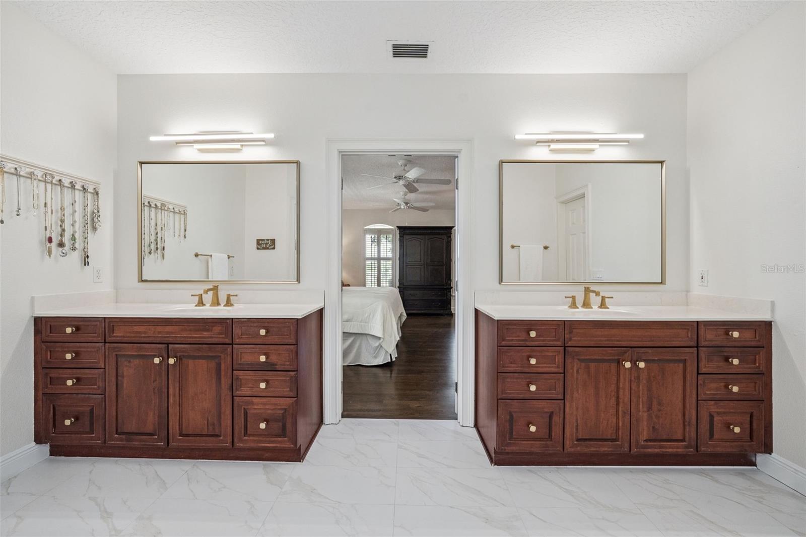 Primary suite with double vanity