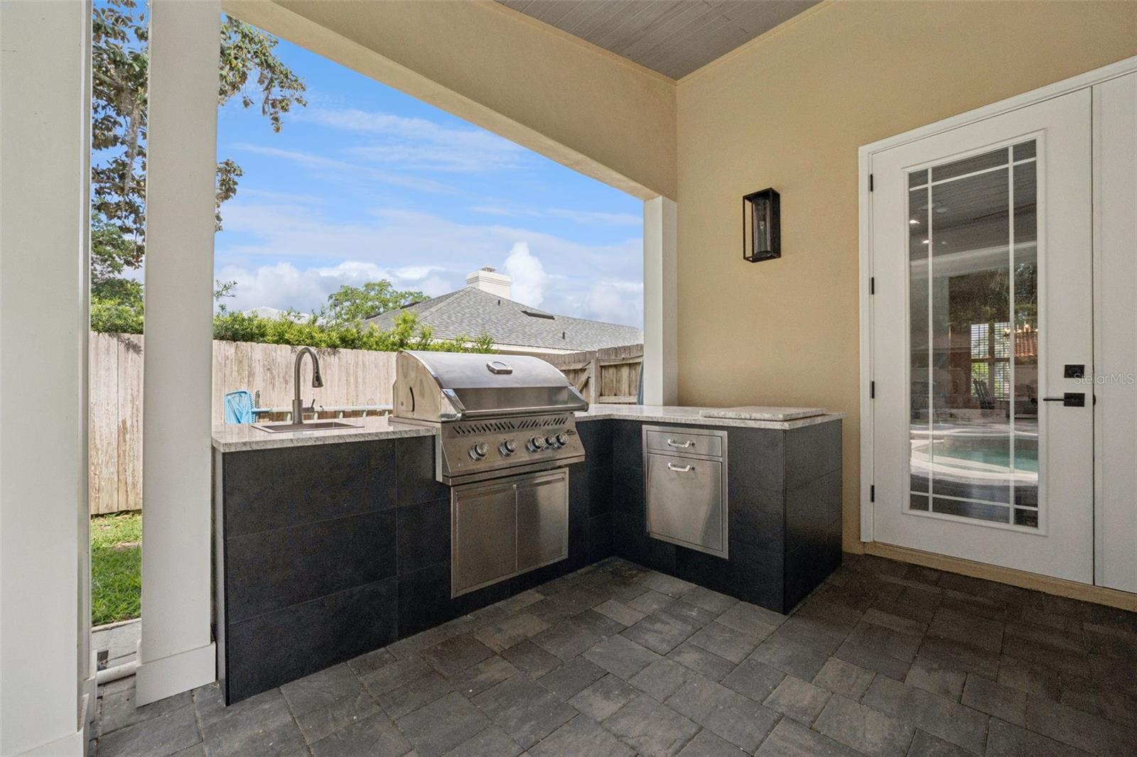 New built in grill area
