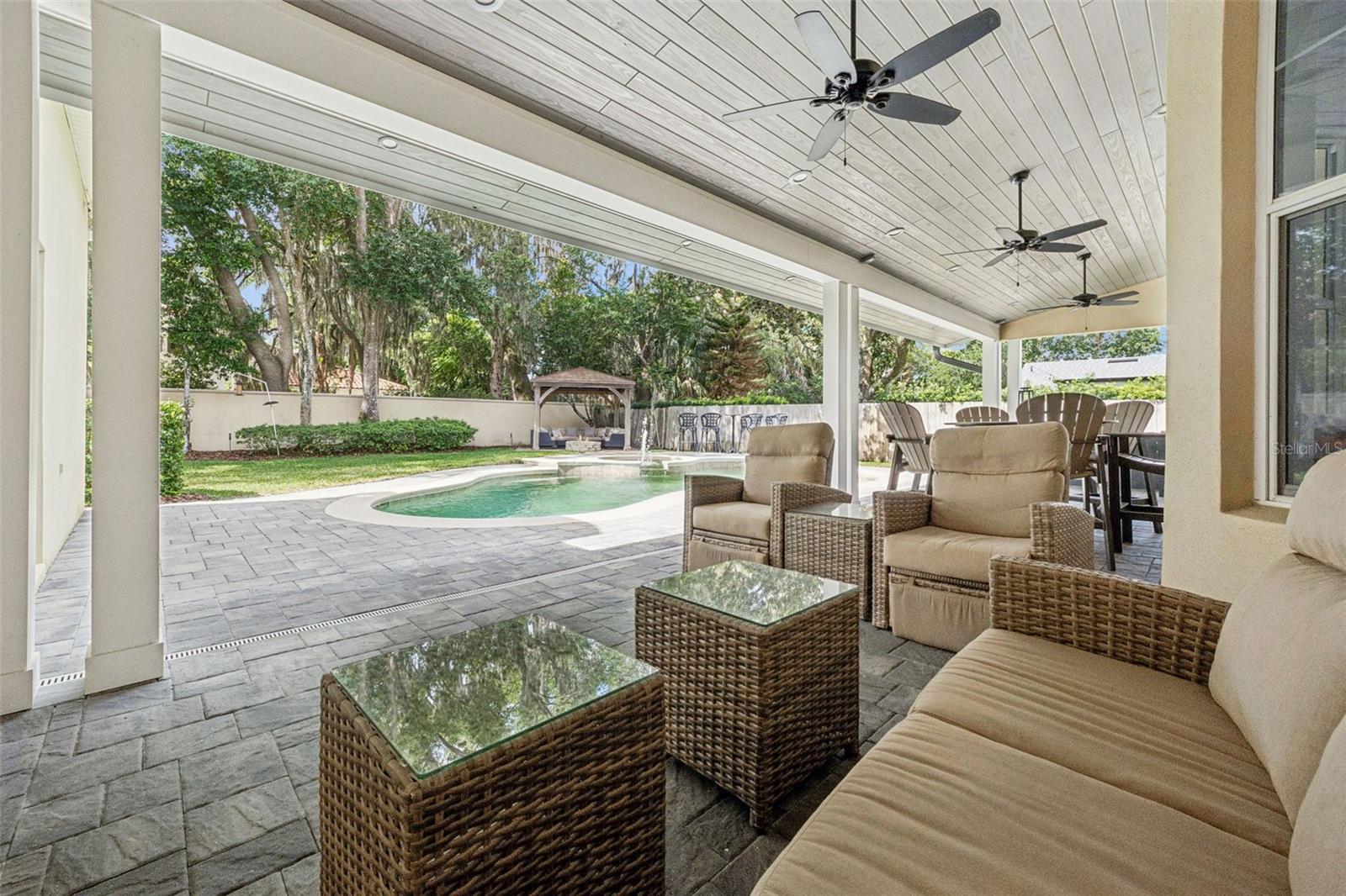 Covered lanai living area