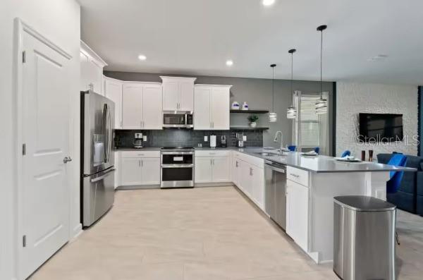 9254 SOMMERSET HILLS DRIVE, Davenport, FL 33896 9254 SOMMERSET HILLS DRIVE, Davenport, FL 33896