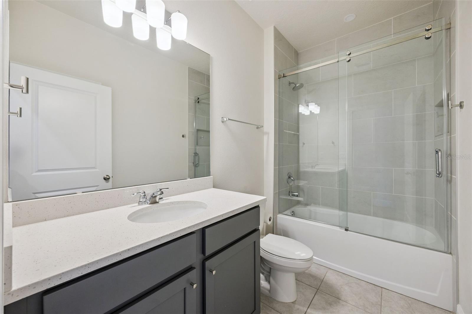 2101 AXEL STREET, Clermont, FL 34715