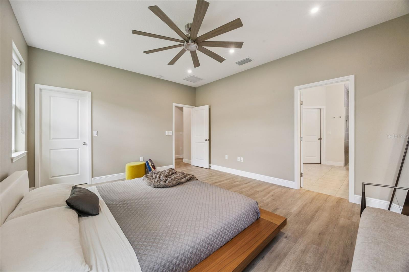 2101 AXEL STREET, Clermont, FL 34715