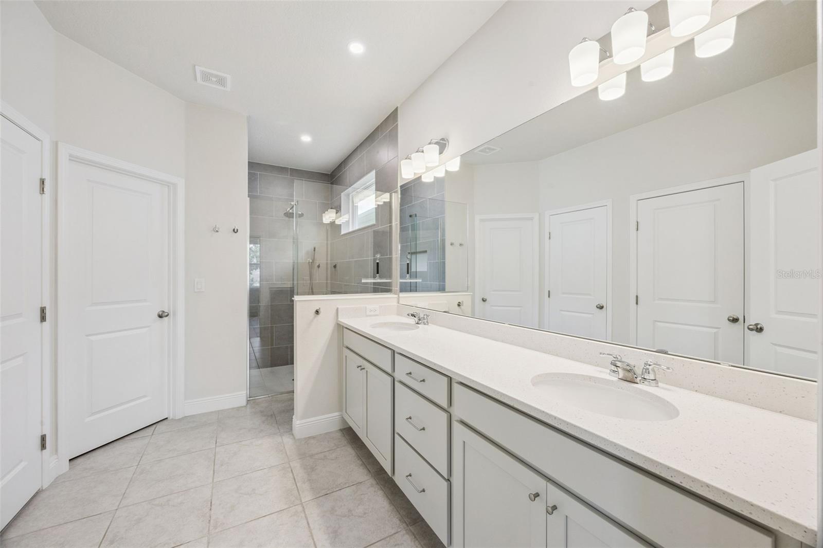 2101 AXEL STREET, Clermont, FL 34715