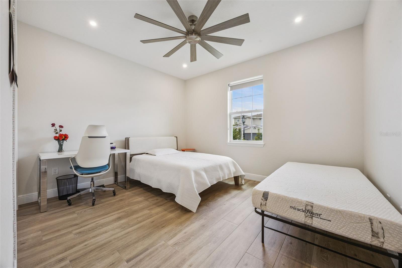 2101 AXEL STREET, Clermont, FL 34715