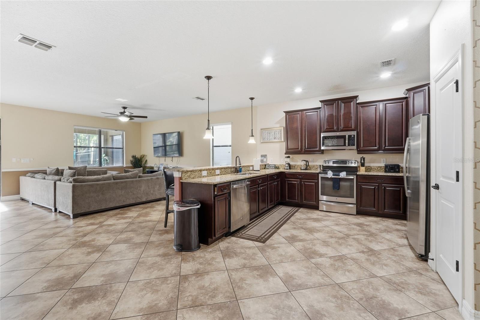 1414 THUNDERBIRD ROAD, Davenport, FL 33896