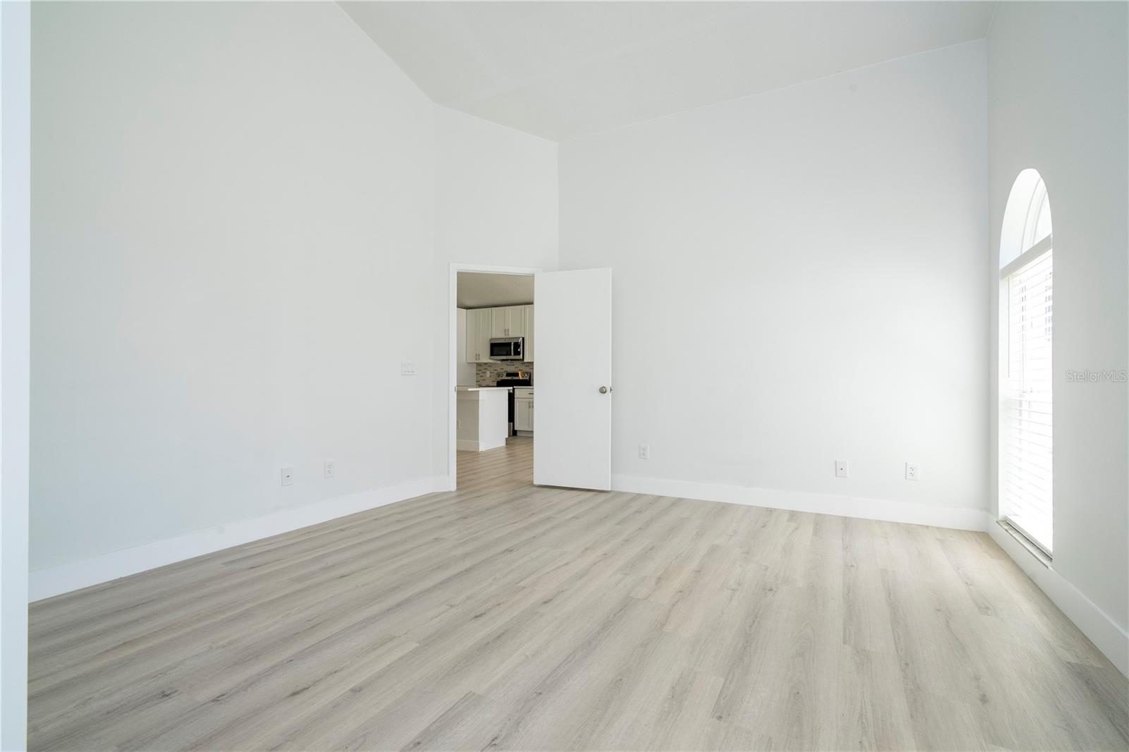 2218 NEWT STREET, Orlando, FL 32837