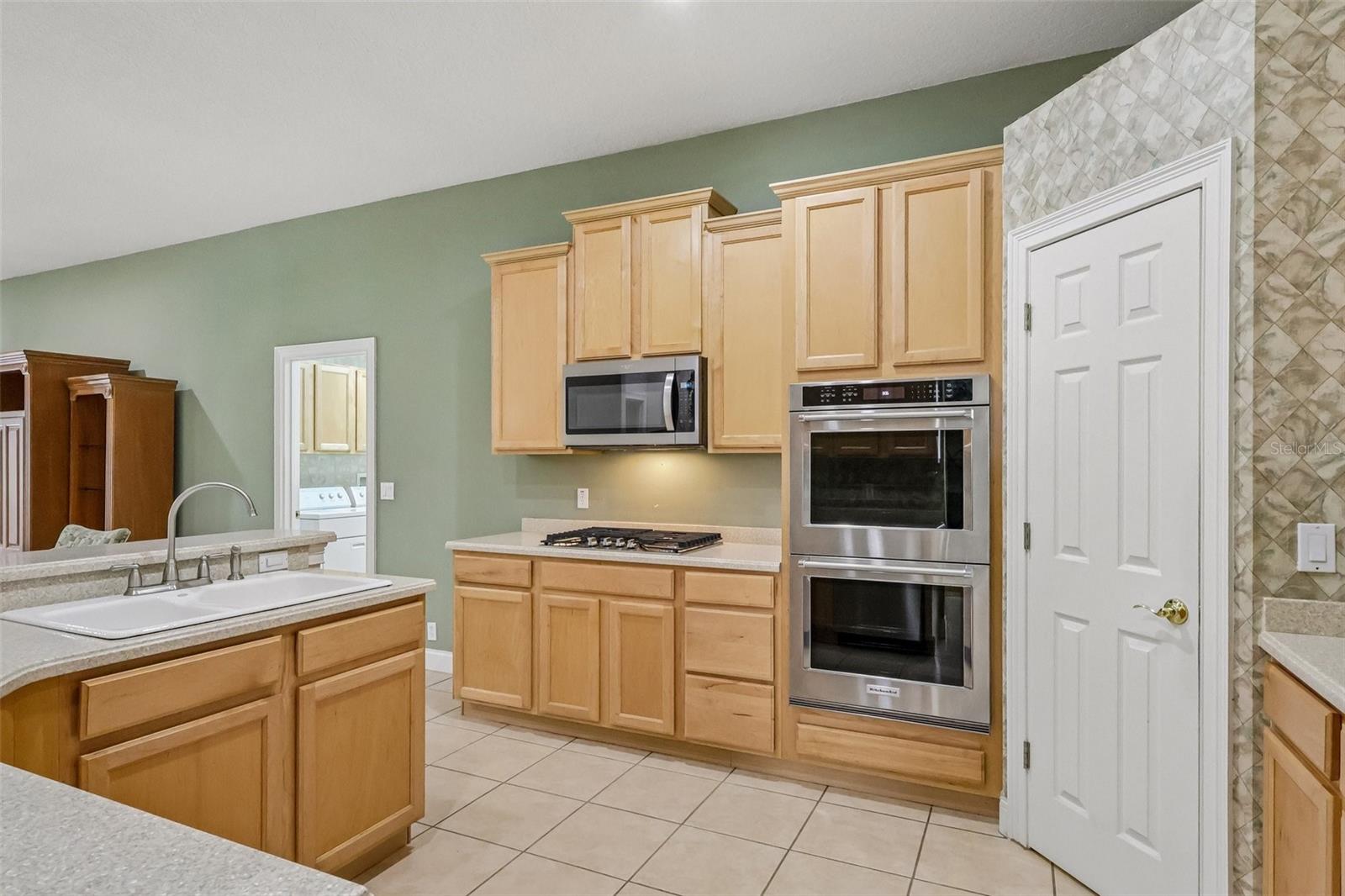 8525 BOWDEN WAY, Windermere, FL 34786