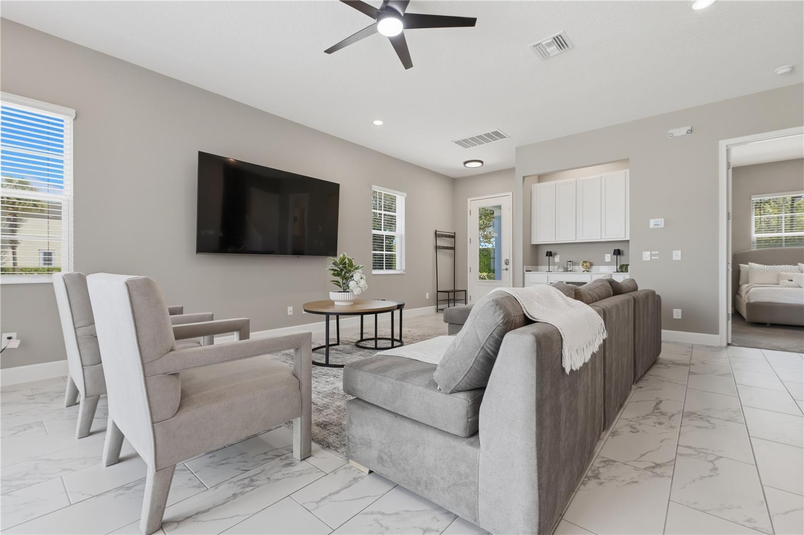 1428 REUNION BOULEVARD, Reunion, FL 34747