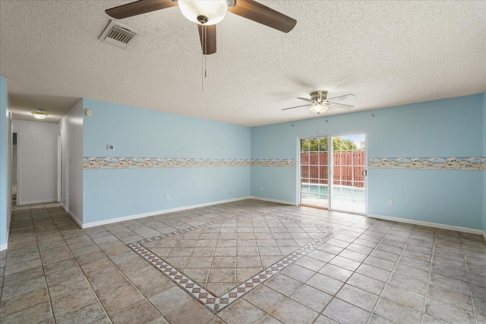 2019 PAPRIKA DRIVE, Orlando, FL 32837