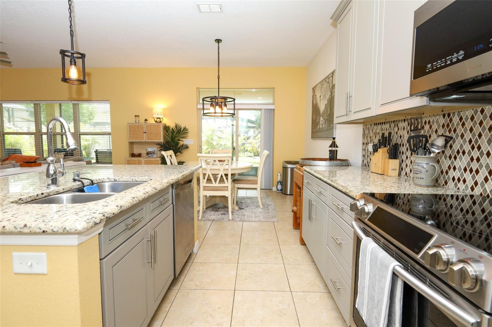 5232 VILLA ROSA AVENUE, St Cloud, FL 34771