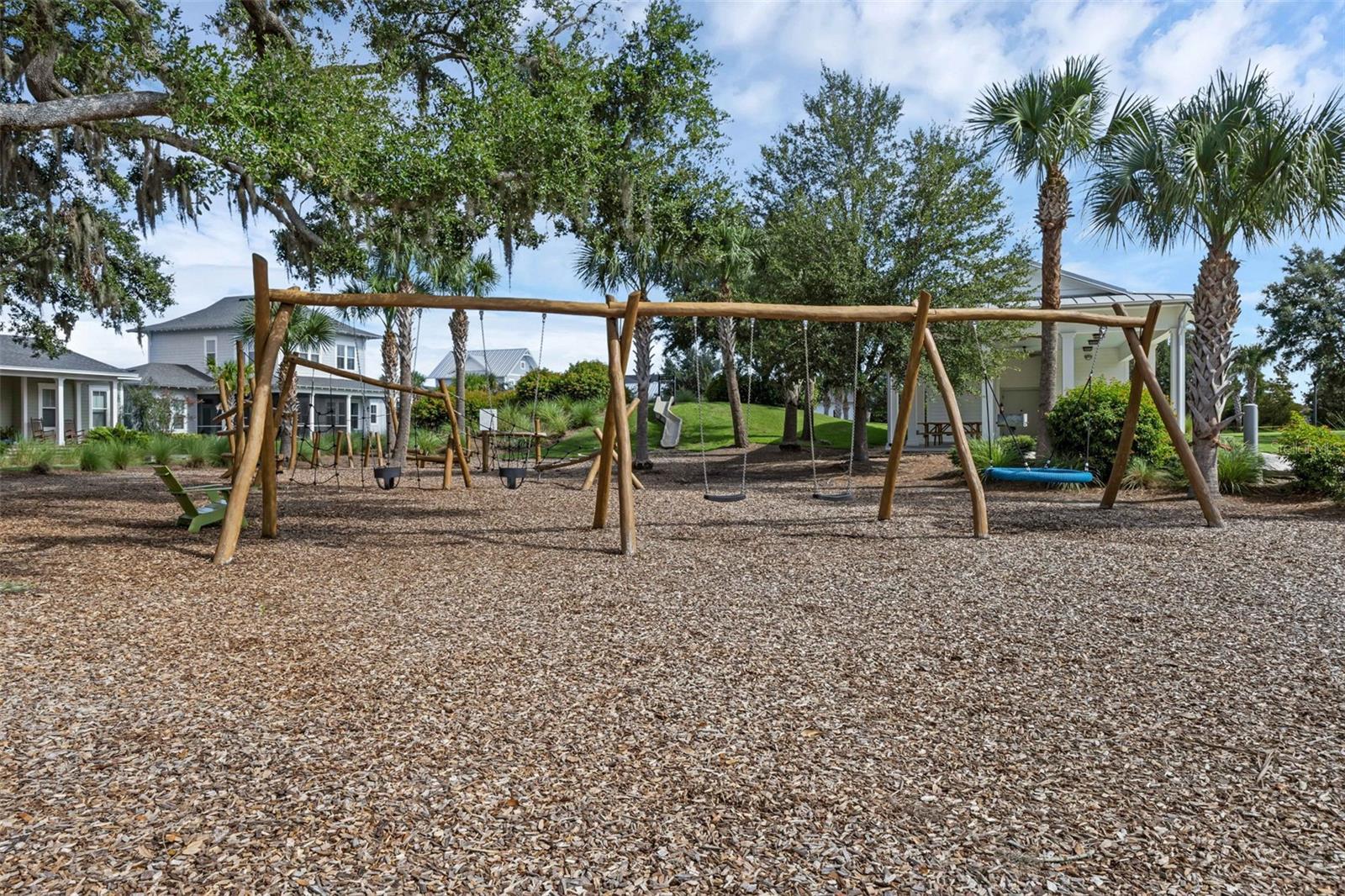 907 EASLEY AVENUE, Winter Garden, FL 34787