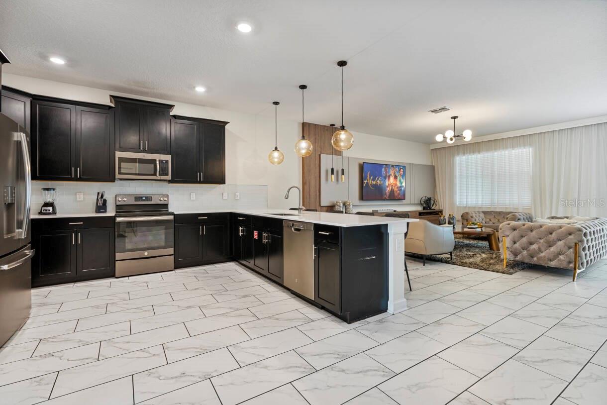 671 STICKS STREET, Davenport, FL 33896