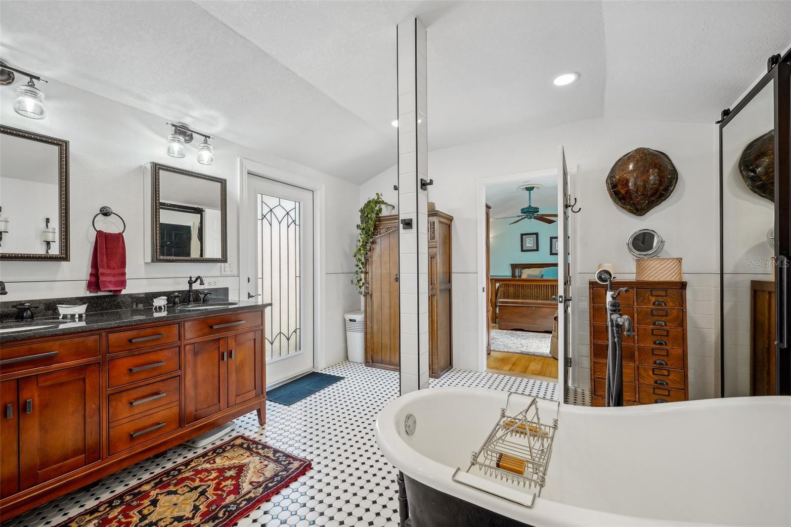 1020 VENETIAN AVENUE, Orlando, FL 32804