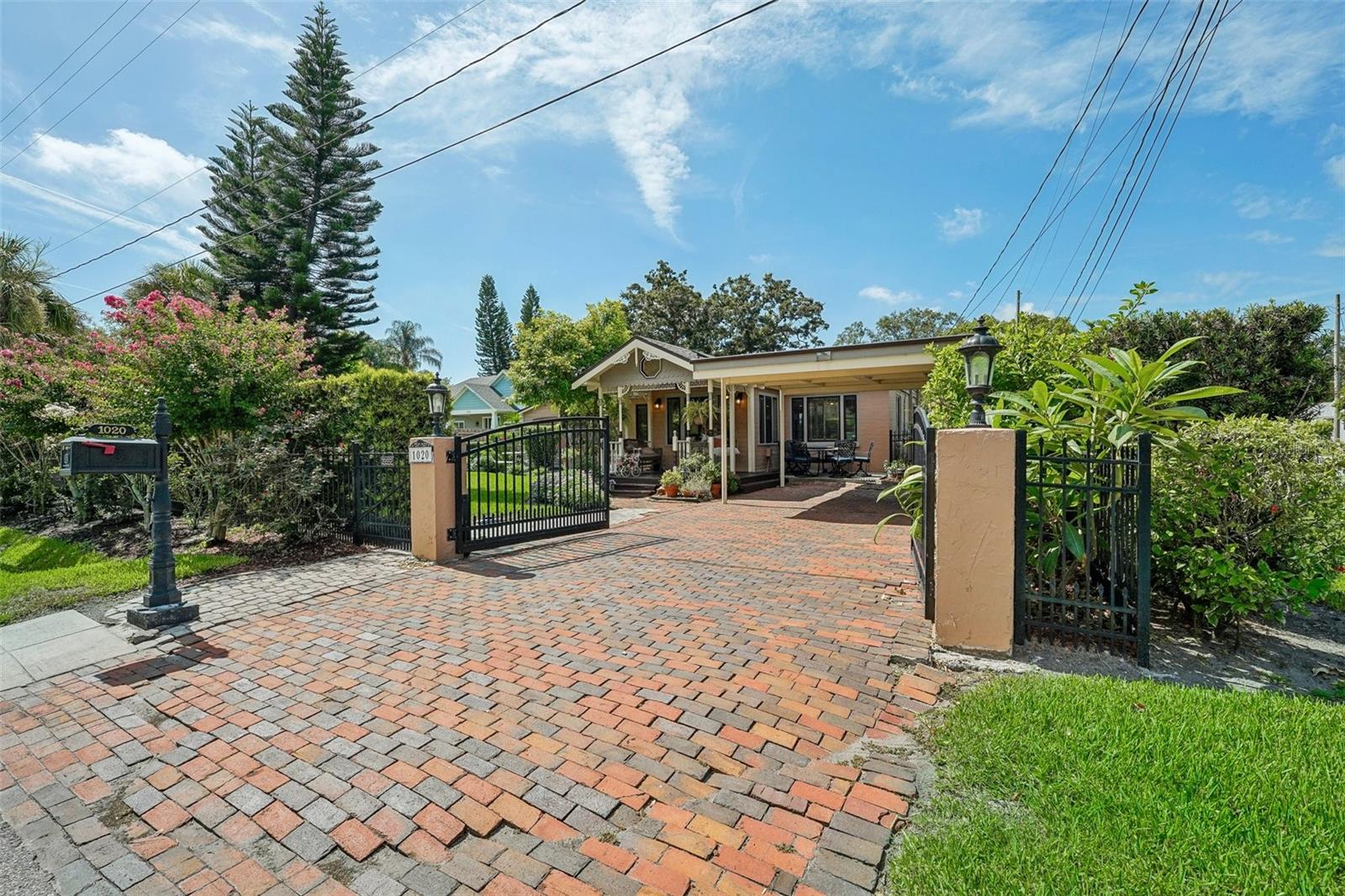 1020 VENETIAN AVENUE, Orlando, FL 32804