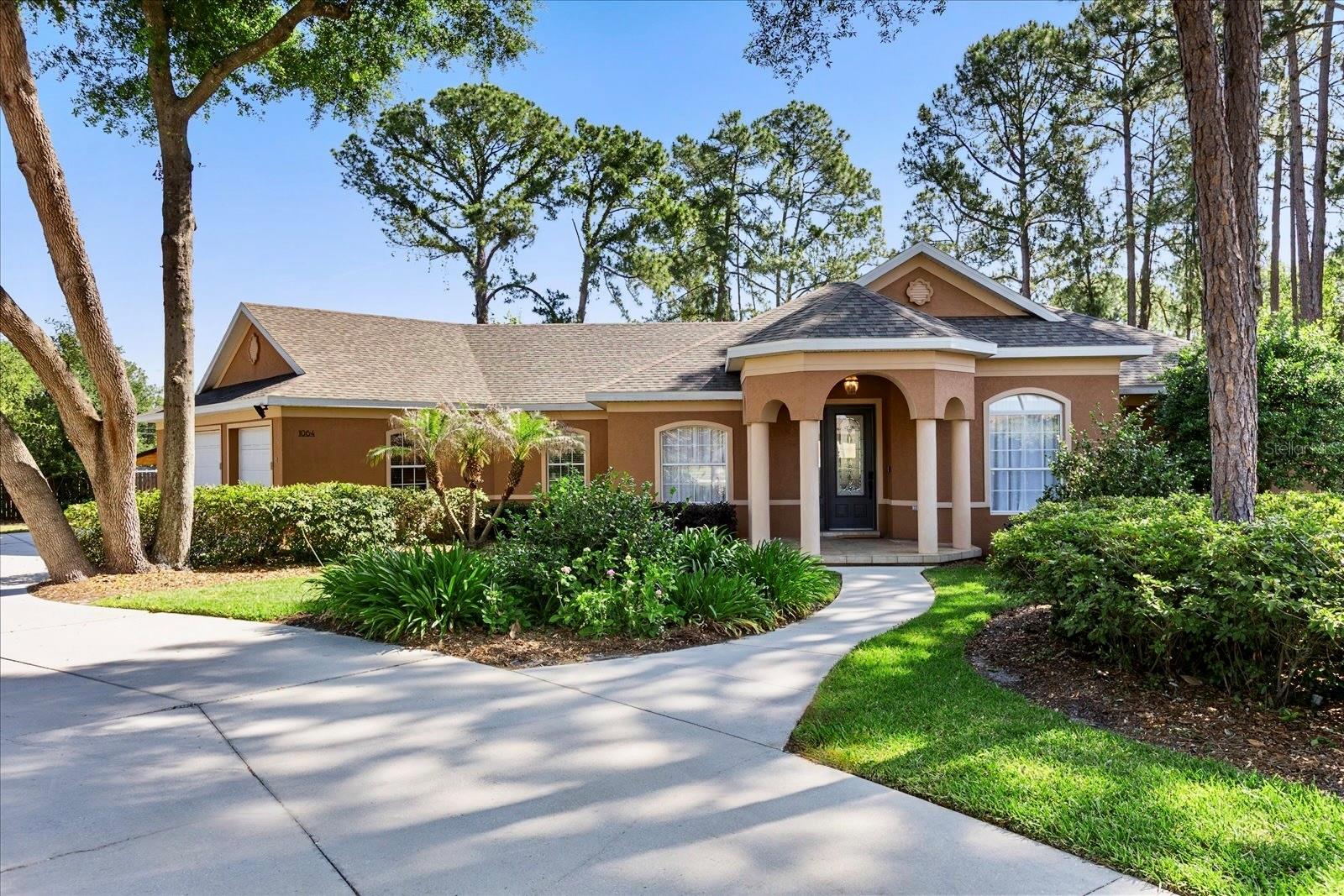 1064 CEASARS COURT, Mount Dora, FL 32757