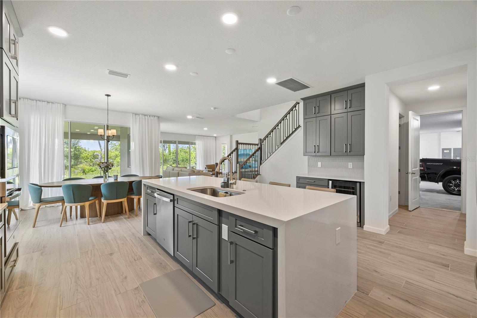 17372 GLOSSY POMELO WAY, Winter Garden, FL 34787
