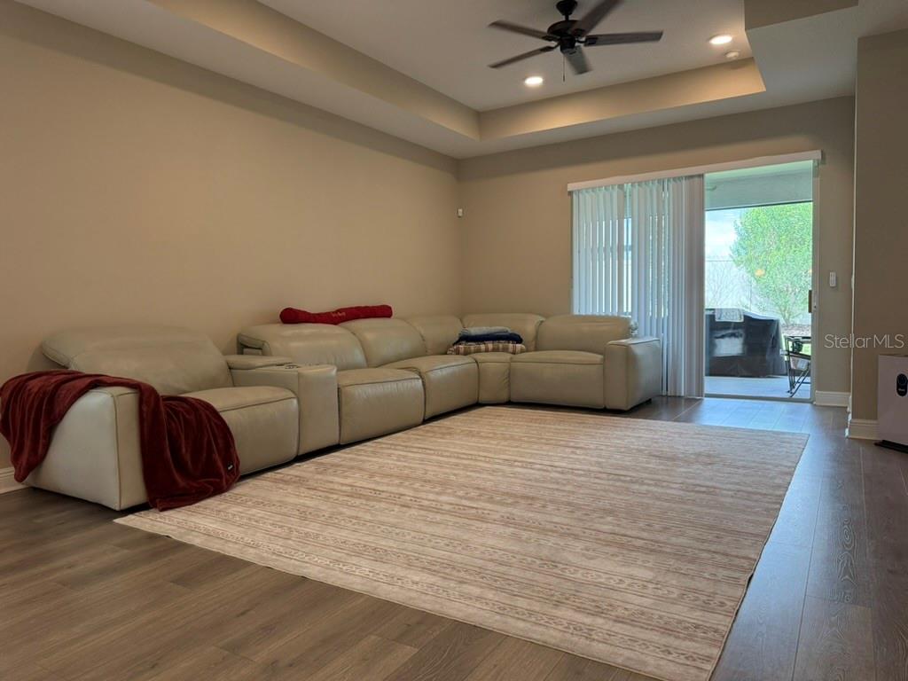 7749 BRONZE OAK DRIVE, Wesley Chapel, FL 33545