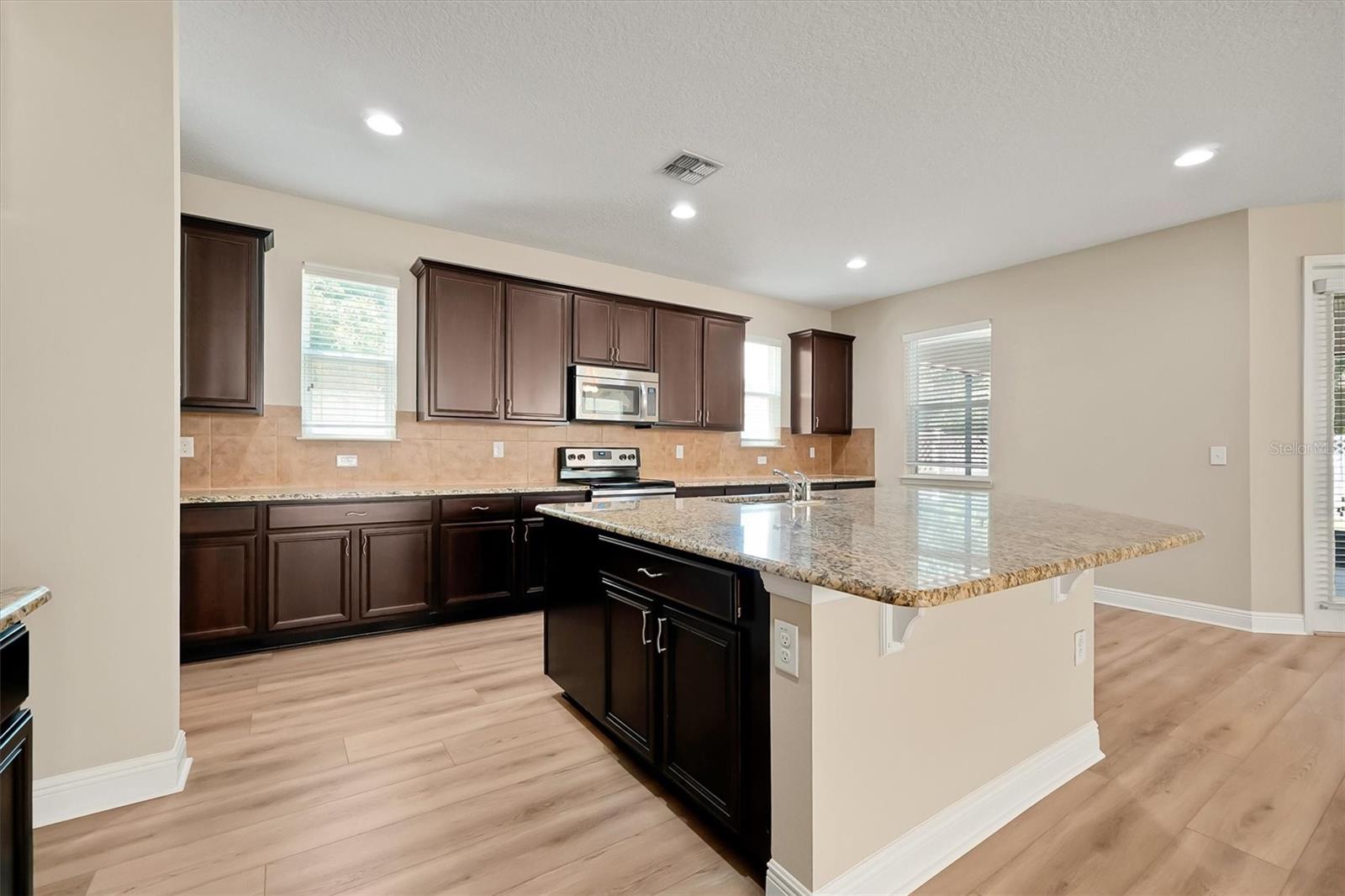 7922 WINTER WREN STREET, Winter Garden, FL 34787