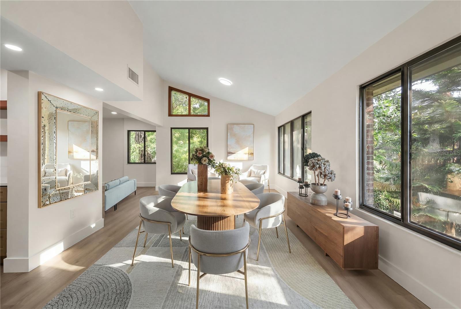dining room virtually staged