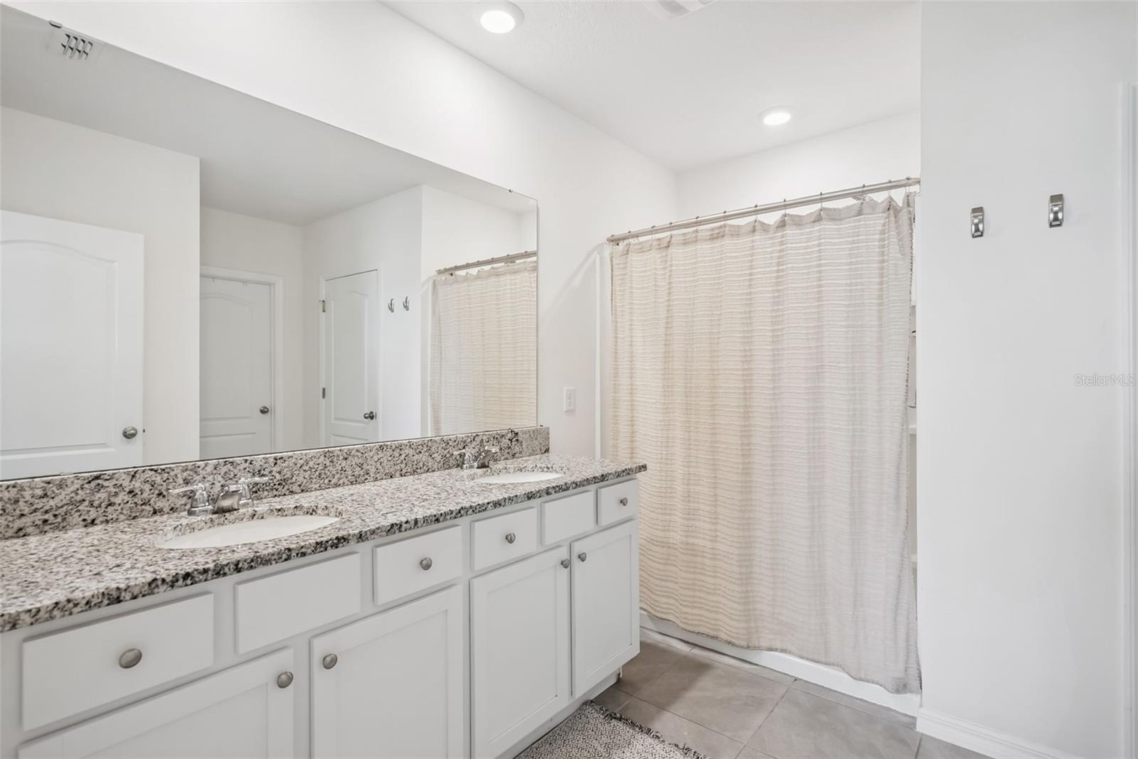 623 LAZIO CIRCLE, Debary, FL 32713