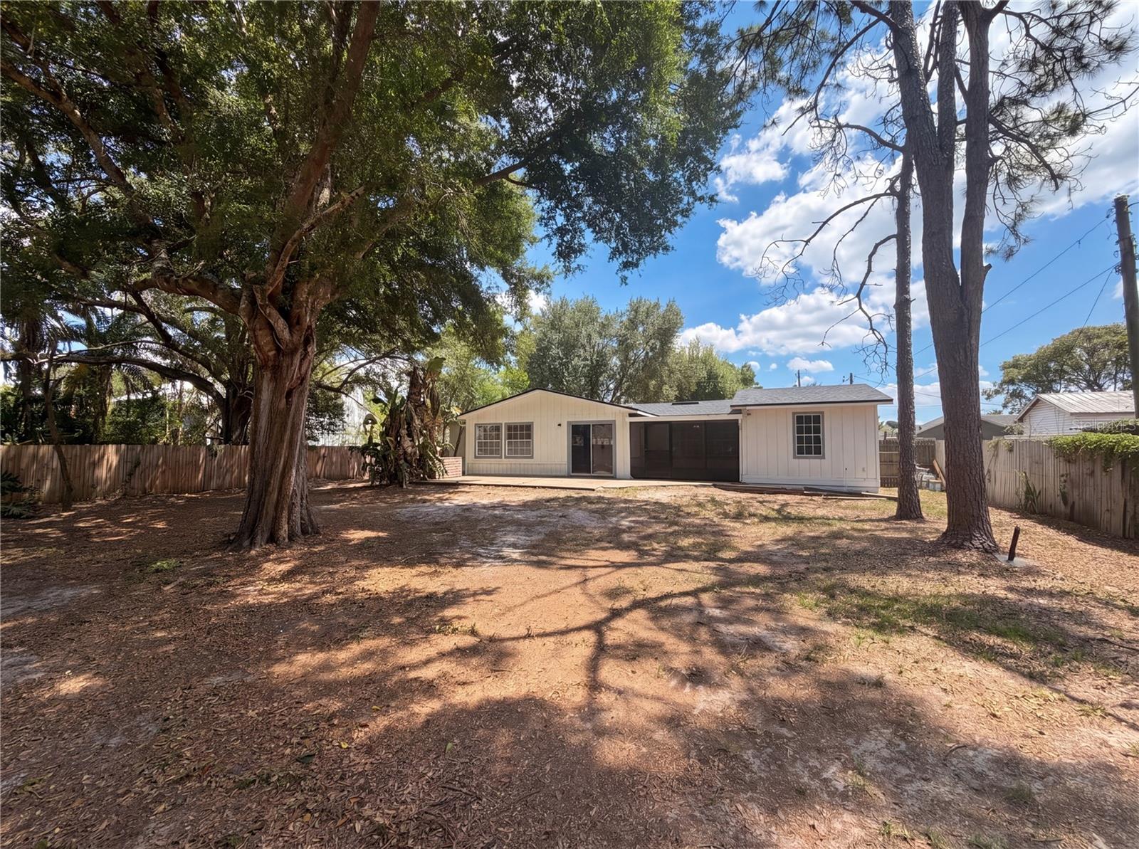 613 4TH STREET NE, Fort Meade, FL 33841 613 4TH STREET NE, Fort Meade, FL 33841