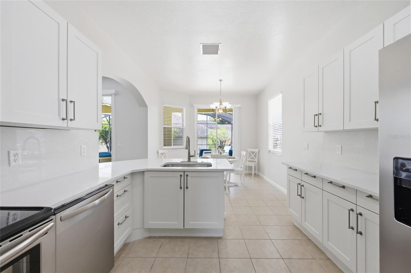 353 PLUMOSO LOOP, Davenport, FL 33897
