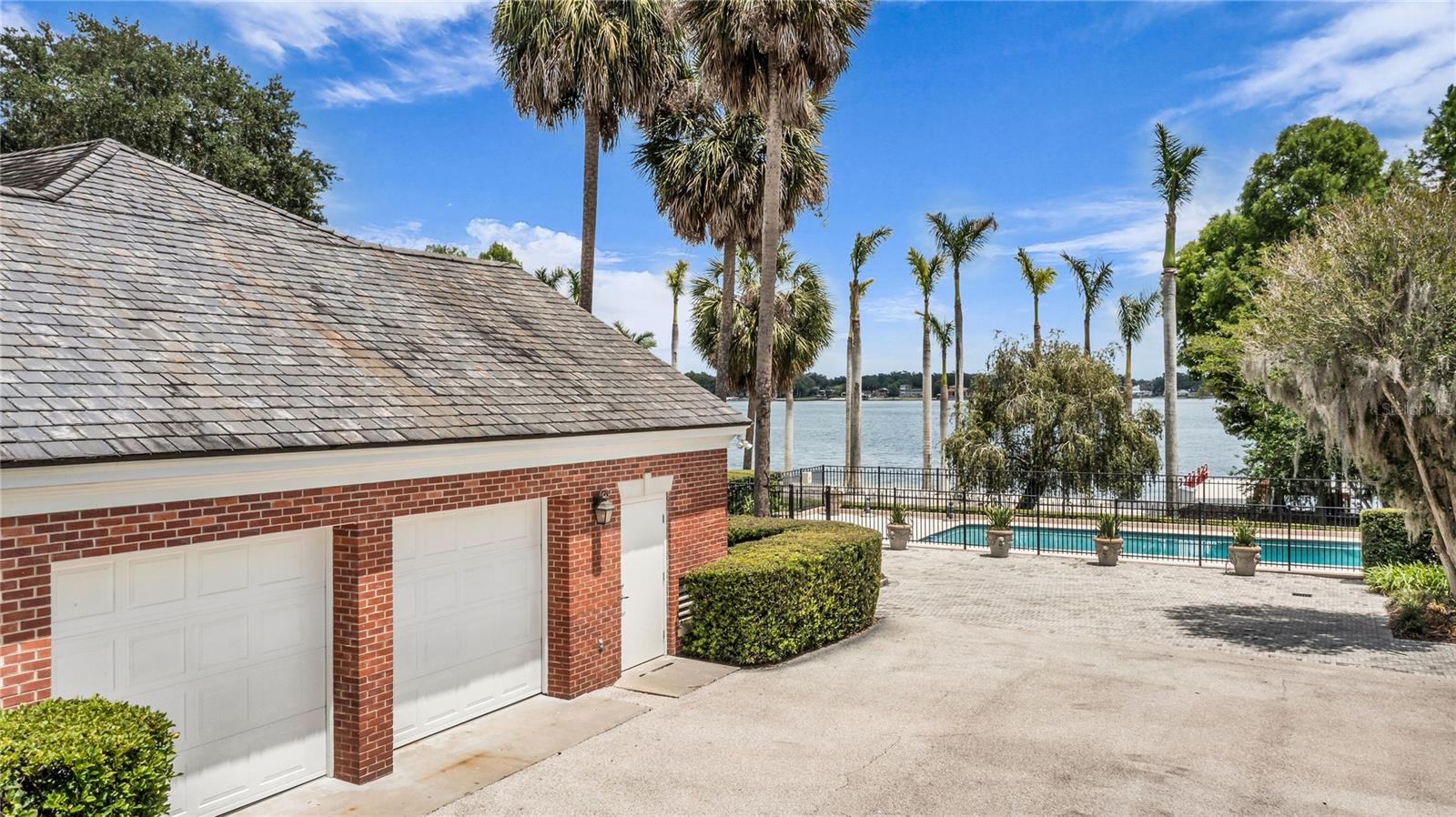 1530 WATERWITCH DRIVE, Orlando, FL 32806 1530 WATERWITCH DRIVE, Orlando, FL 32806