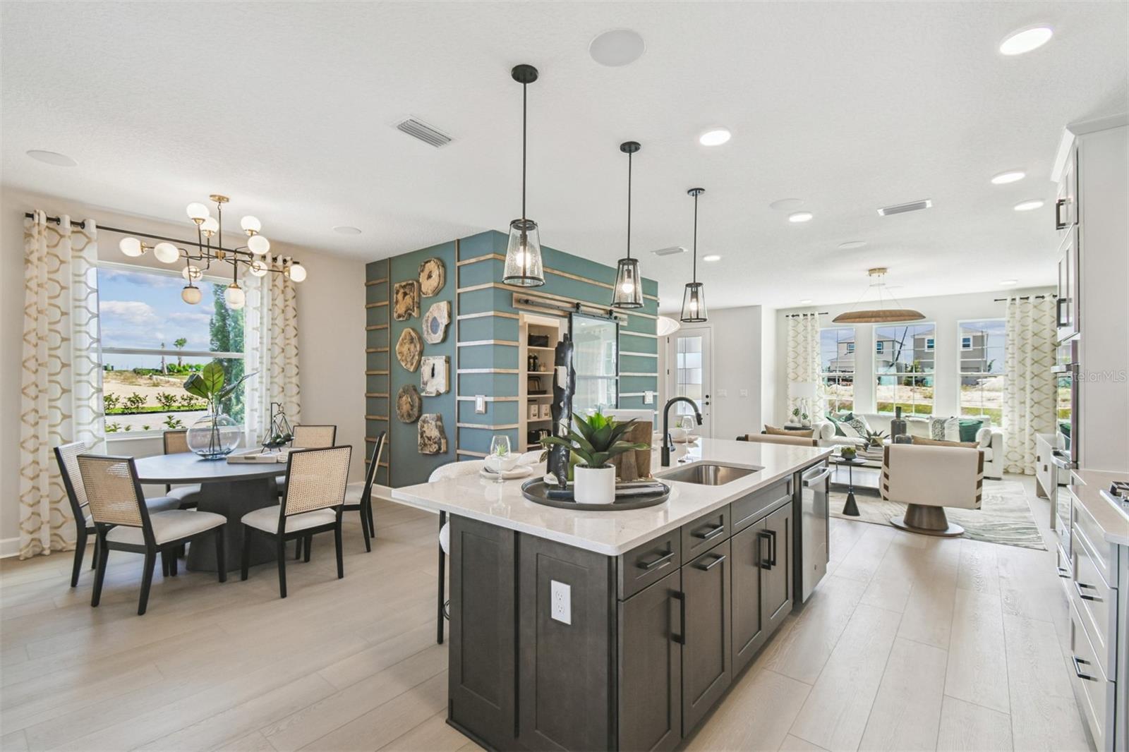 17106 BEACHGRASS ALLEY, Winter Garden, FL 34787