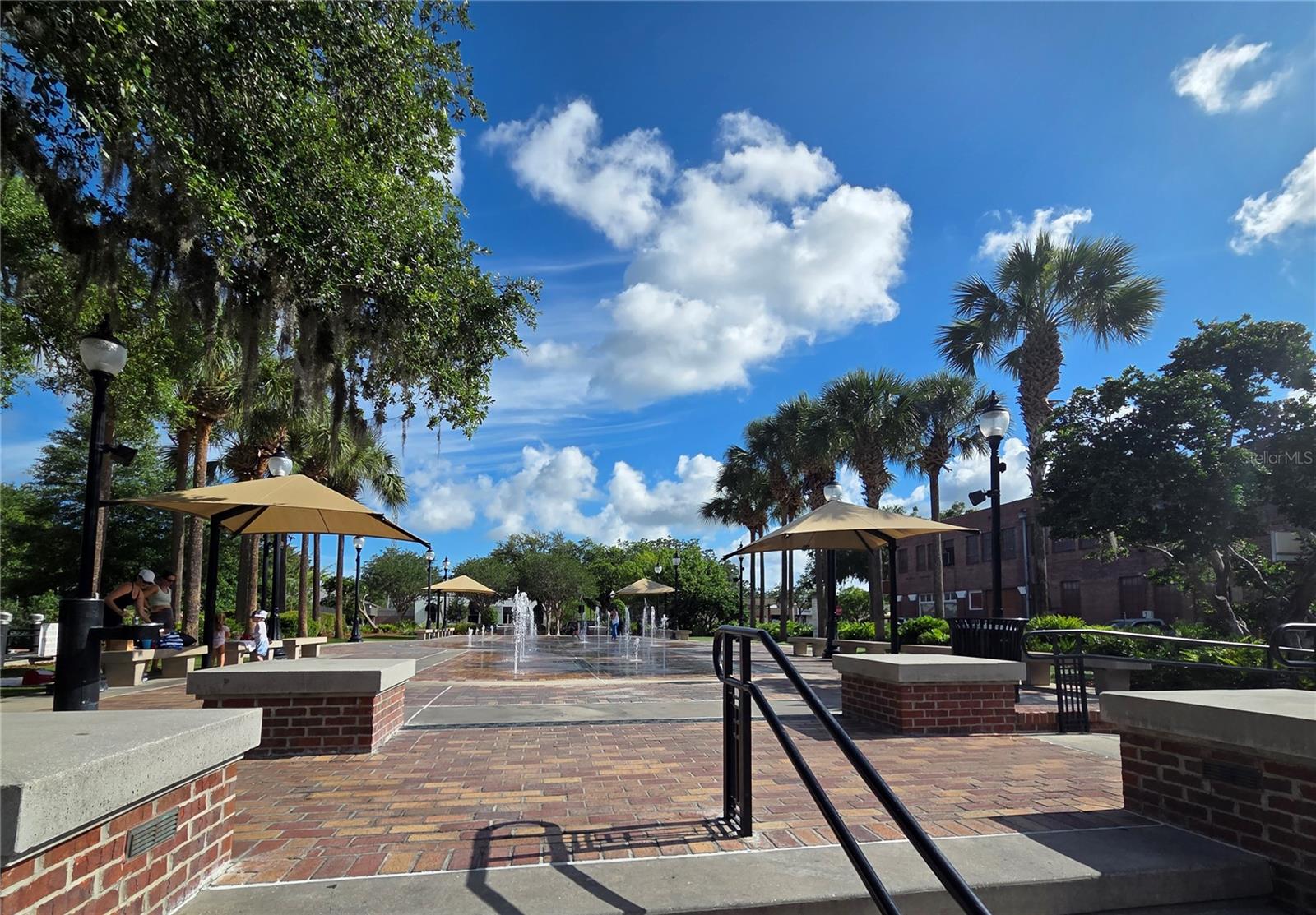 Splash pad for kids of any age in the Downtown Winter Garden area!