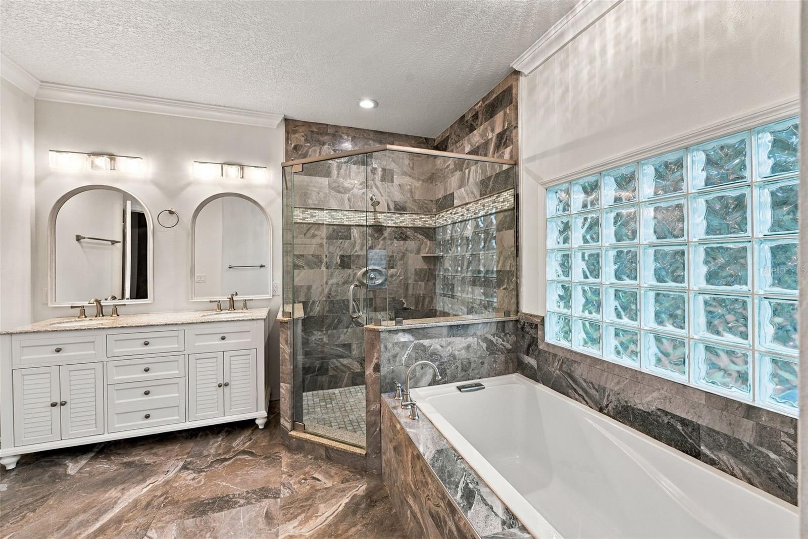 1349 VALLEY PINE CIRCLE, Apopka, FL 32712