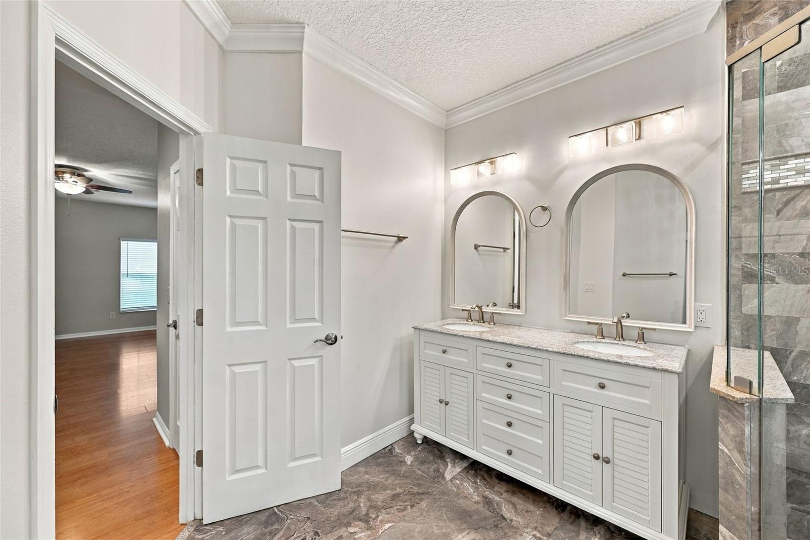 1349 VALLEY PINE CIRCLE, Apopka, FL 32712