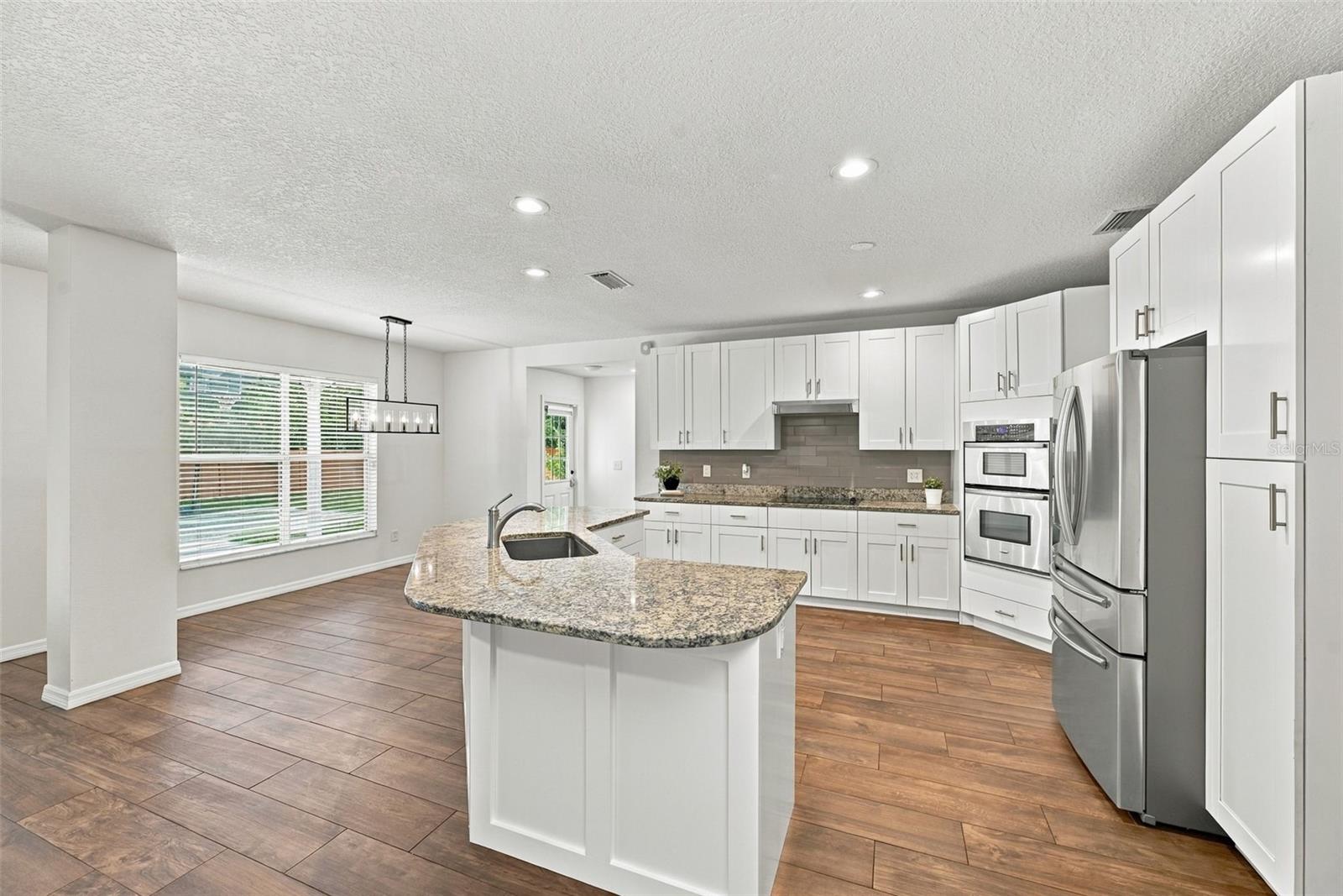 1349 VALLEY PINE CIRCLE, Apopka, FL 32712