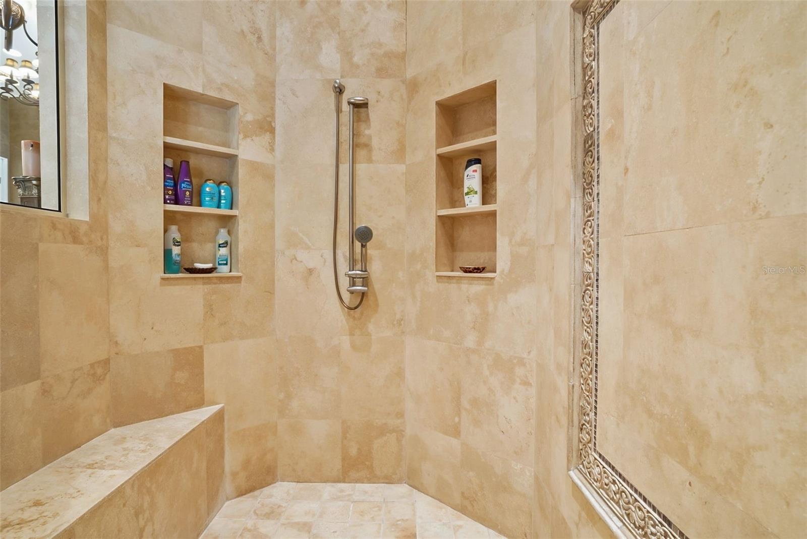 primary bedroom: bath