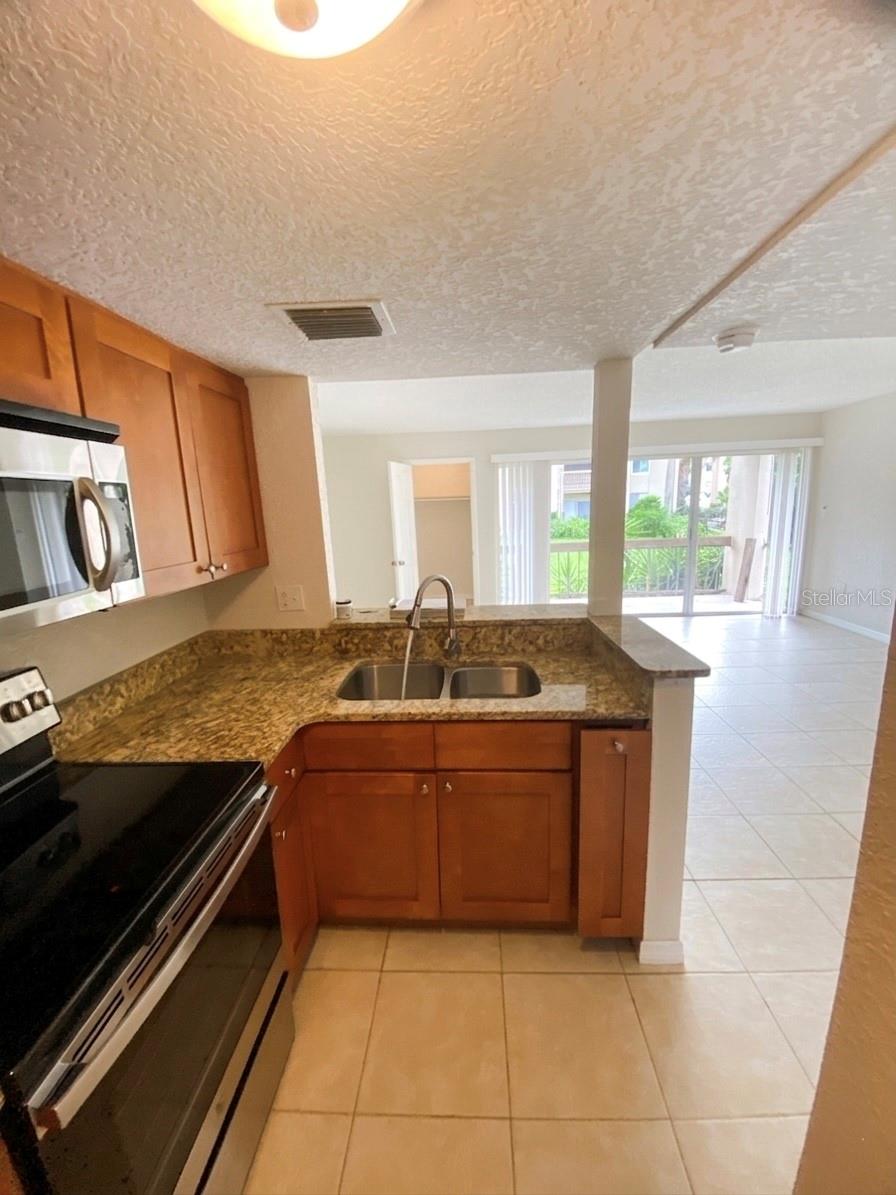 554 ORANGE DRIVE, #15, Altamonte Springs, FL 32701