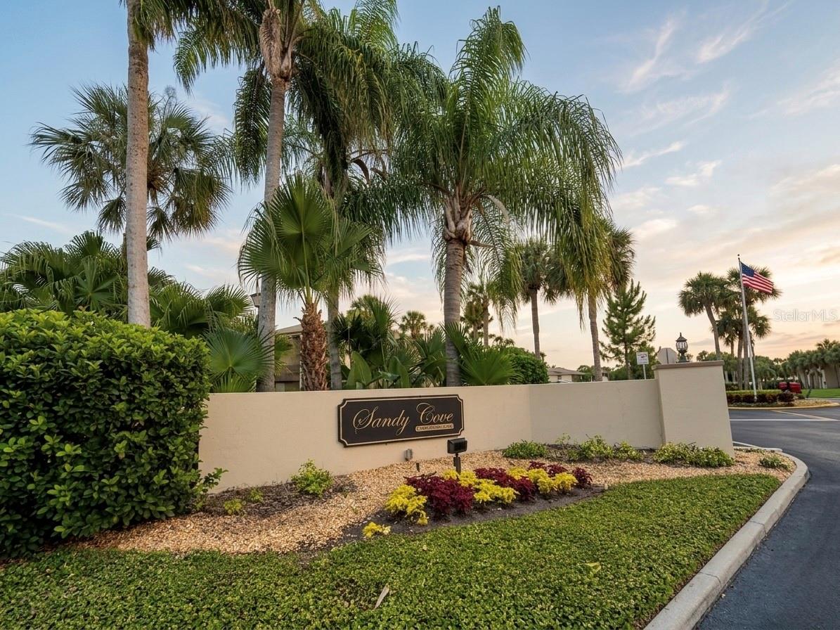 554 ORANGE DRIVE, #15, Altamonte Springs, FL 32701