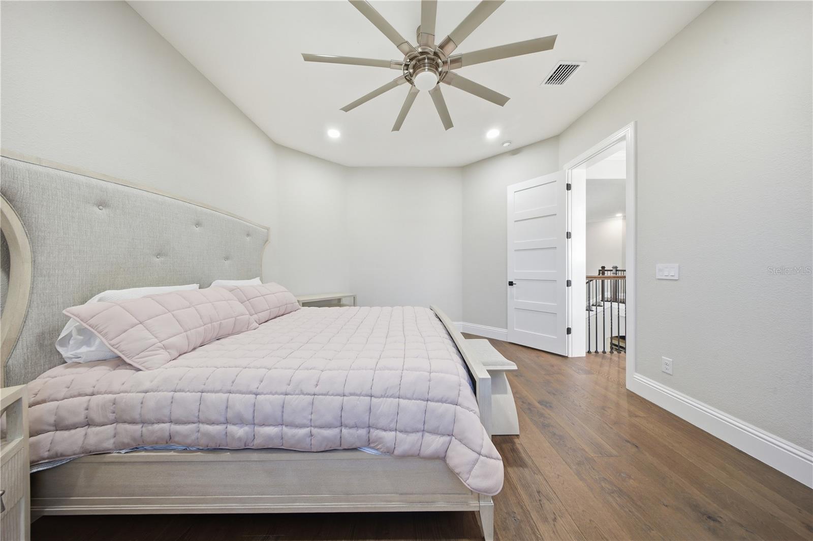 4303 ISABELLA CIRCLE, Windermere, FL 34786