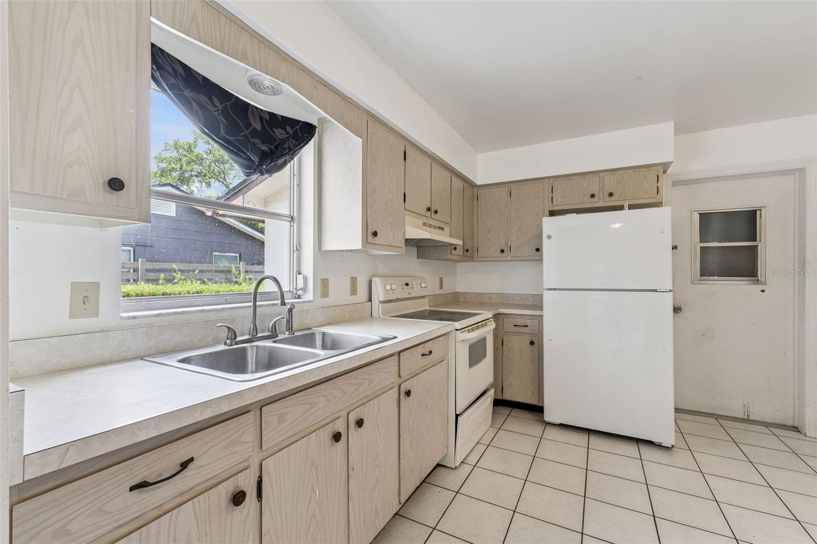 2512 EASTBROOK BOULEVARD, Winter Park, FL 32792