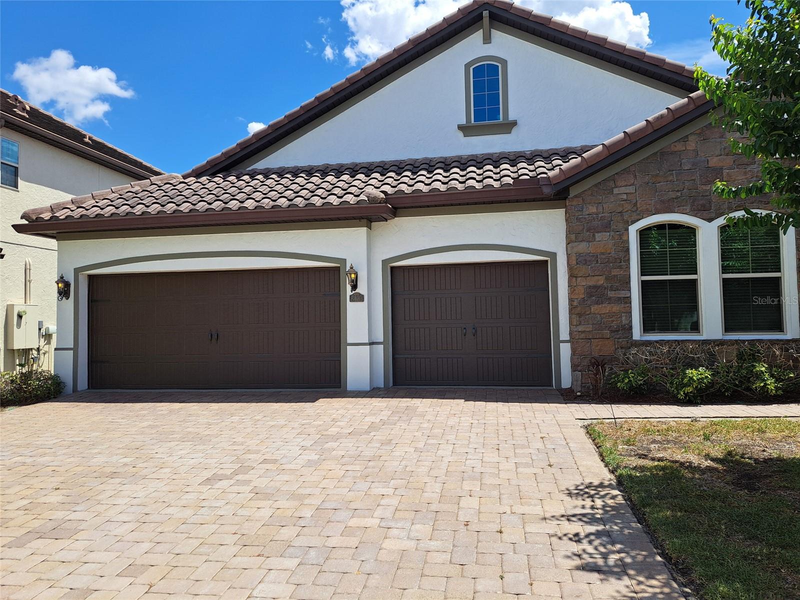 8420 MOREHOUSE DRIVE, Orlando, FL 32836 8420 MOREHOUSE DRIVE, Orlando, FL 32836