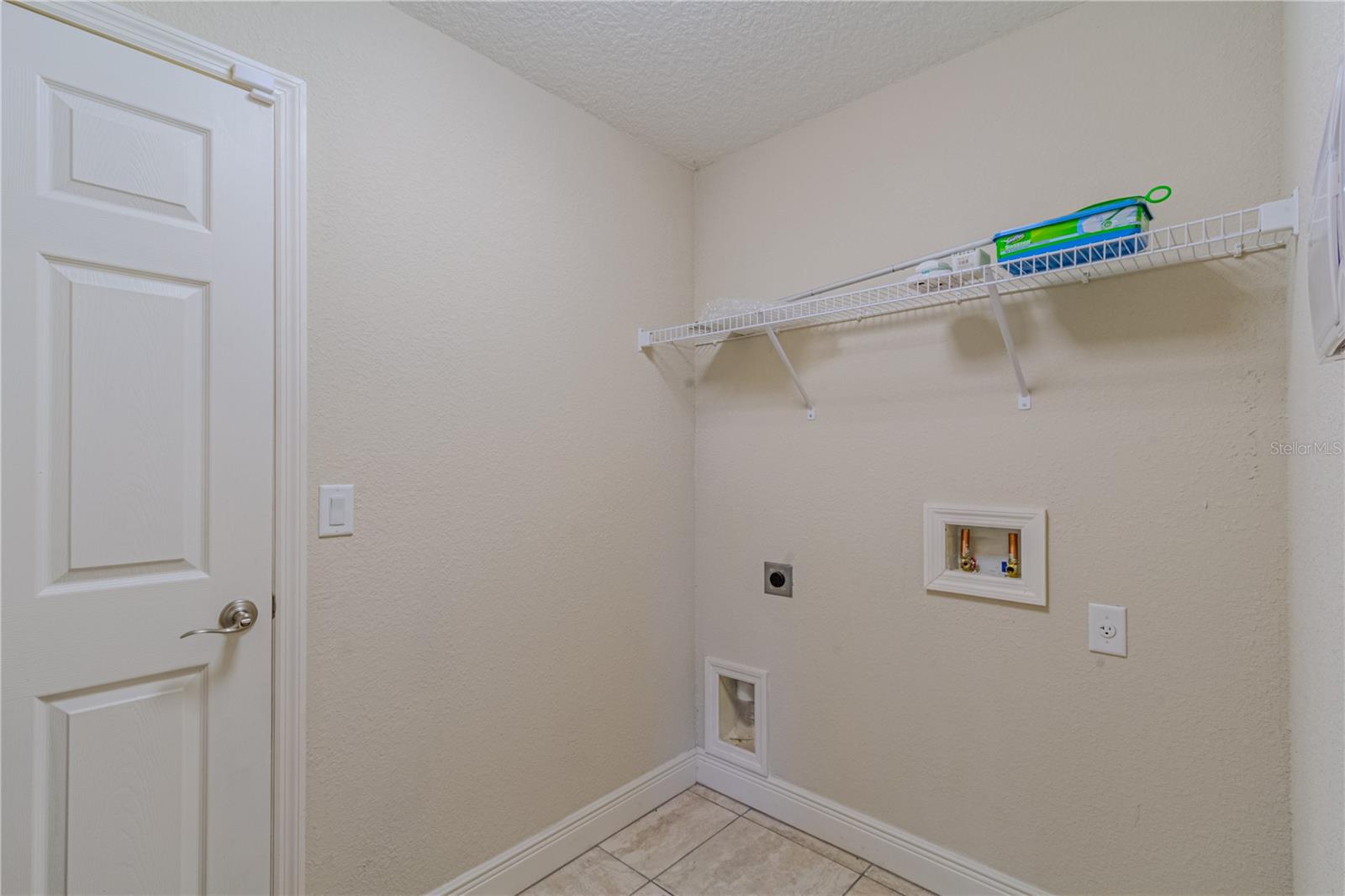 8593 PLUMERIA AVENUE, Orlando, FL 32825
