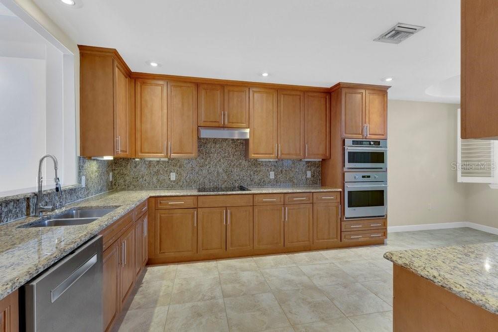 8749 THE ESPLANADE, #22, Orlando, FL 32836
