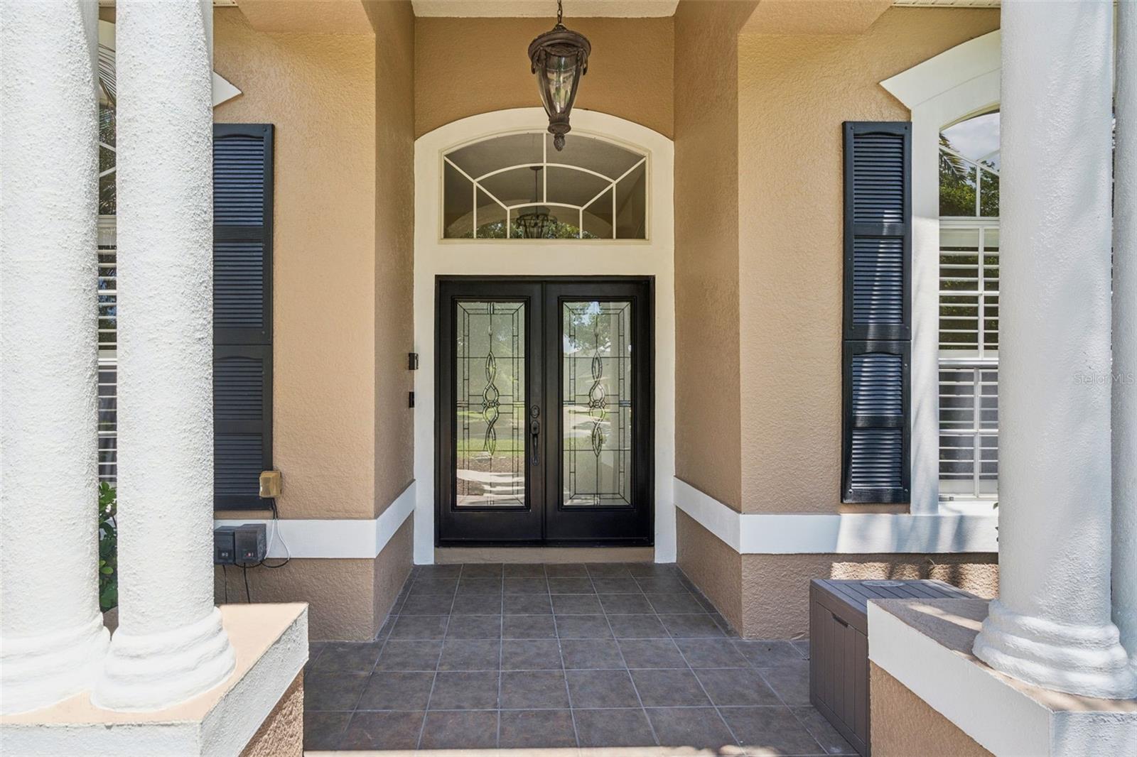 FRONT ENTRY