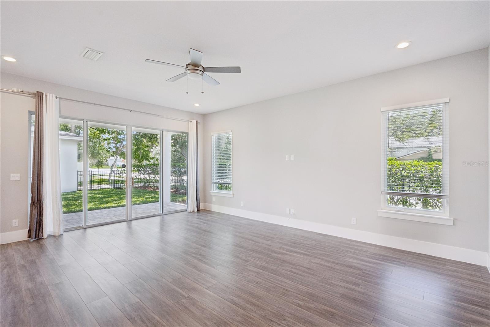 Living and dining area