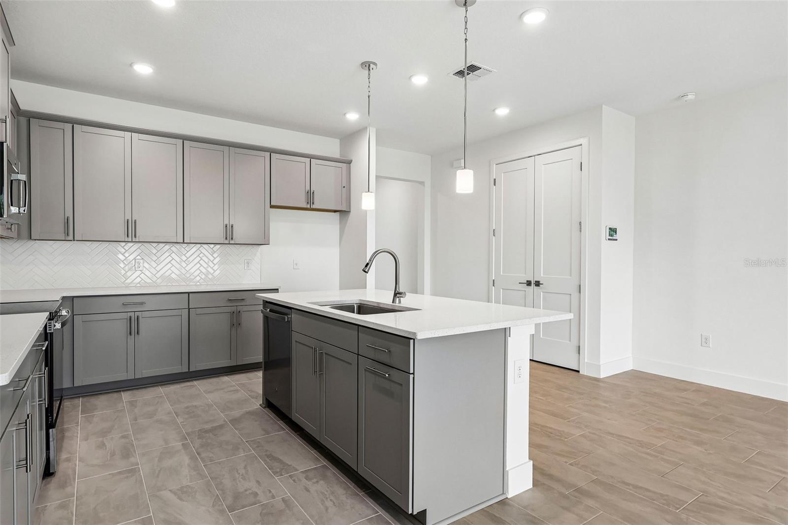 30314 EMERALD FOREST DRIVE, Mount Dora, FL 32757