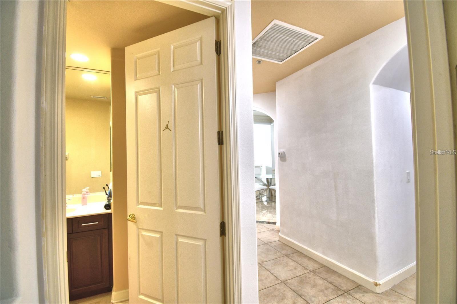 8743 THE ESPLANADE, #8, Orlando, FL 32836