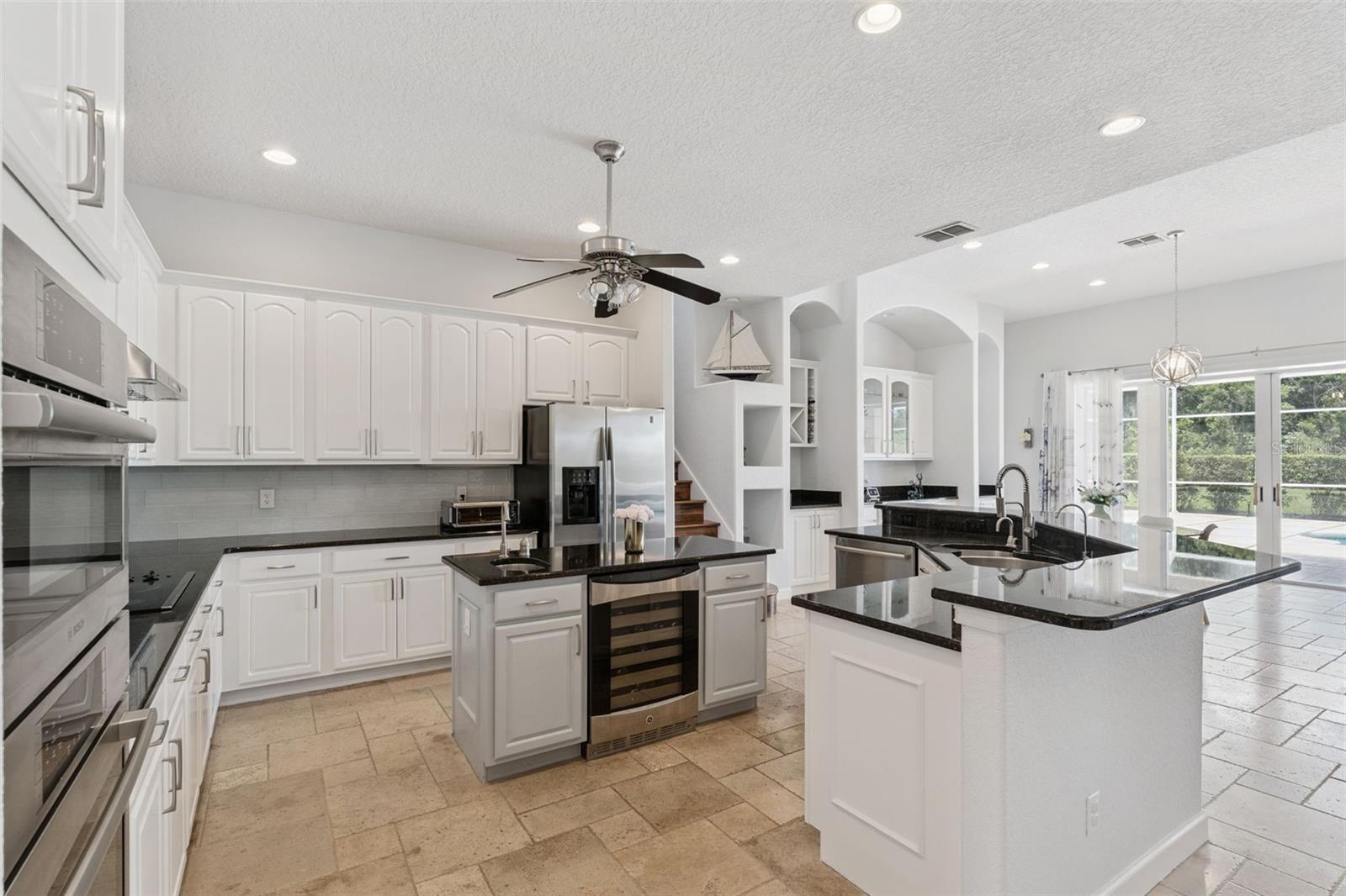 1700 LAKE ROBERTS COURT, Windermere, FL 34786
