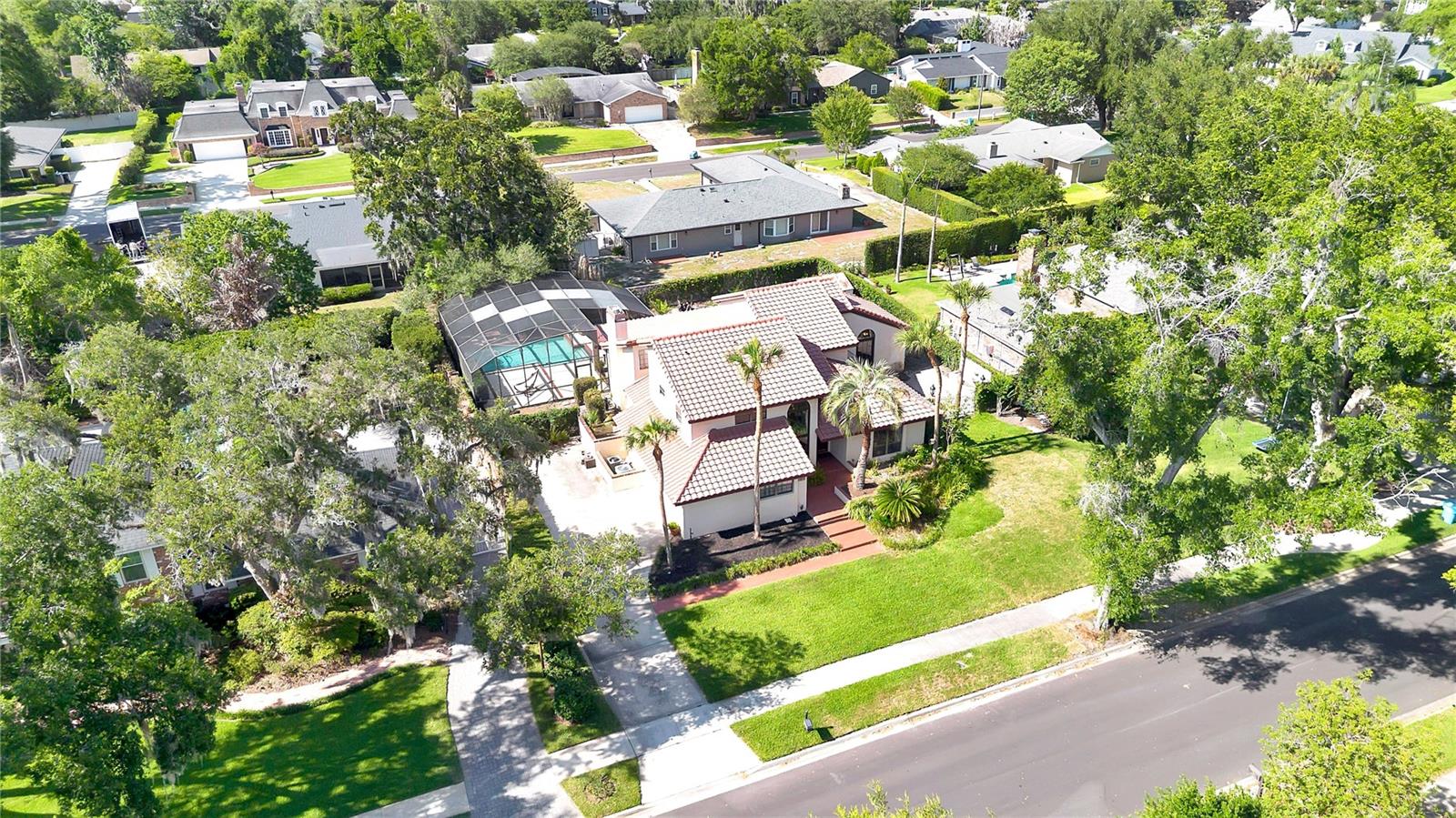 1367 CAMPBELL STREET, Orlando, FL 32806