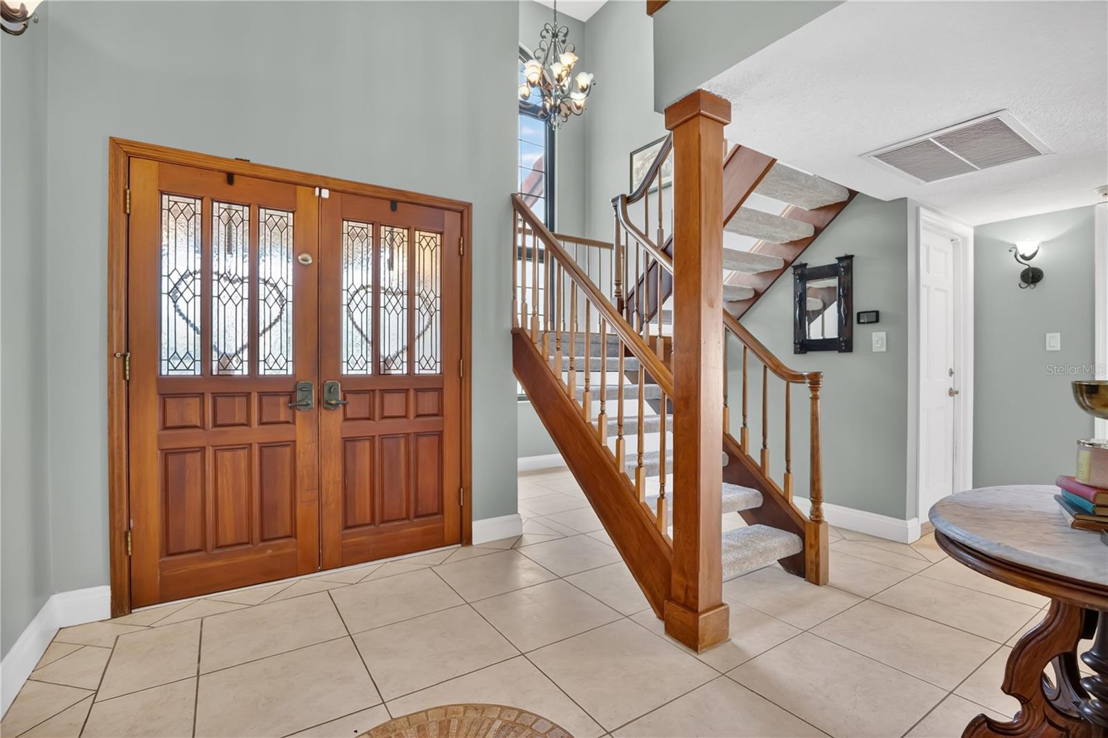 Open and engaging from the moment you step through the front door! Open and engaging from the moment you step through the front door!