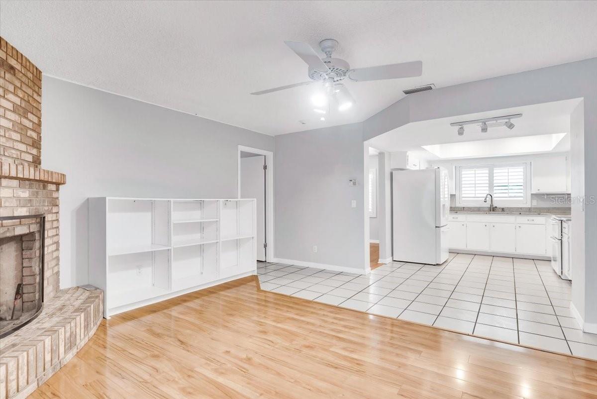 Living area to kitchen.