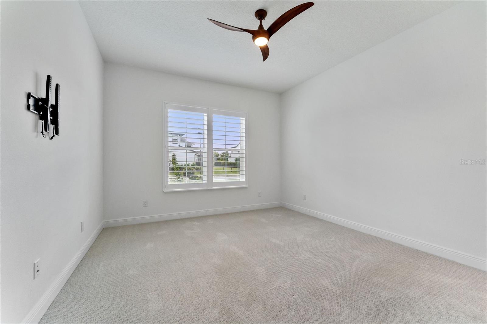 9652 ENGLISH LAUREL COURT, Orlando, FL 32827
