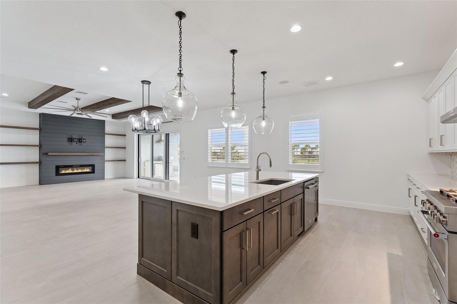 9652 ENGLISH LAUREL COURT, Orlando, FL 32827